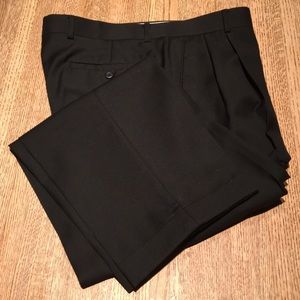 Men’s trousers